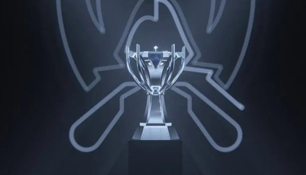 Wei ：这两年落差有点大，曾经怀疑过自己，这次夺冠让我重拾自信