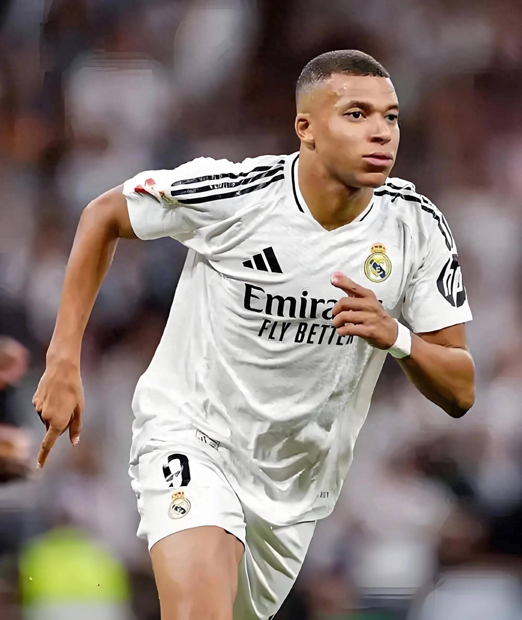 孔蒂：上赛季我们的夺冠出乎意料，这赛季的目标是全力卫冕（孔蒂：上季意外夺冠，本季全力卫冕）